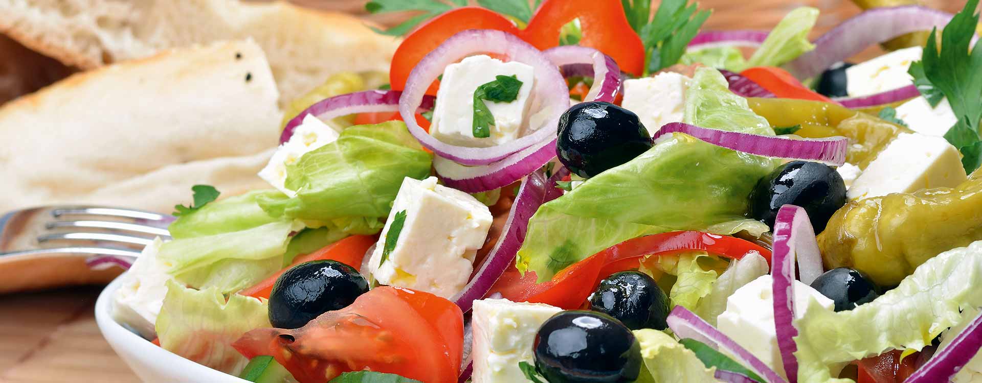 Frische Salate vom Bistro Europe, Pizzeria, Imbiss und Bringdienst